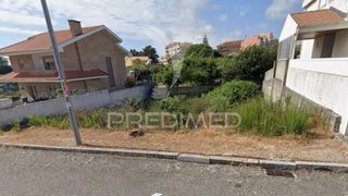 Land for sale in Vila Nova de Gaia, Portugal — €73,000
