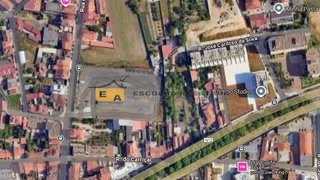 Terreno de 230 m² em Porto