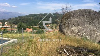 Land for sale in Arcos de Valdevez, Portugal — €85,000