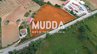 Terreno de 8716 m² em Bragança