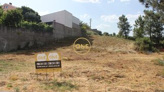 Terreno de 1235 m² em Castelo Branco