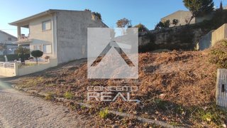 Terreno em Paredes · 488 m² · 58 000 €