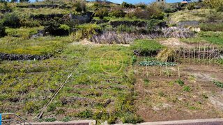 Land for sale in Câmara de Lobos, Portugal — €330,000