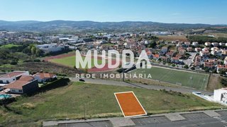 Terreno de 450 m² em Bragança