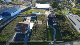 Land for sale in Santa Maria da Feira, Portugal — €90,000
