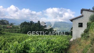 Land for sale in Marco de Canaveses, Portugal — €99,000