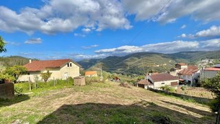 Terreno de 880 m² em Coimbra