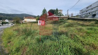 Land for sale in Barcelos, Portugal — €75,000