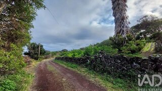 Land for sale in Lajes do Pico, Portugal — €85,000