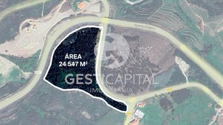 Land for sale in Marco de Canaveses, Portugal — €30,000
