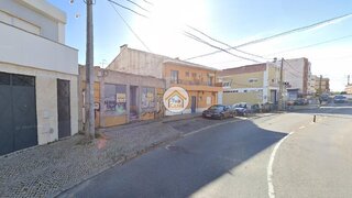 Land for sale in Loures, Portugal — €155,000