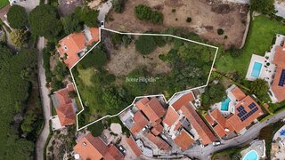 Land for sale in Cascais, Portugal — €1,980,000