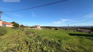 Land for sale in Caldas da Rainha, Portugal — €595,000