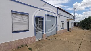 Terreno de 22 280 m² em Faro