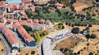Terreno em Vila Franca de Xira · 1720 m² · 1 300 000 €