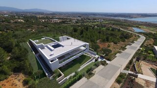 Land for sale in Lagos, Portugal — €2,100,000
