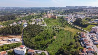 Terreno · 21 042 m² · 850 000 €