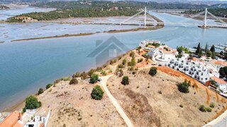 Terreno de 24 930 m² em Lagoa
