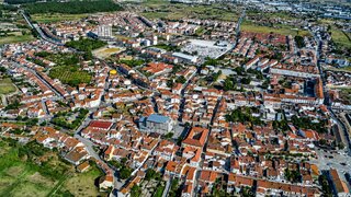 Land for sale in Benavente, Portugal — €3,325,000