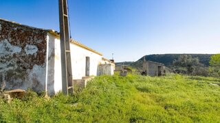 Land for sale in Lagos, Portugal — €850,000