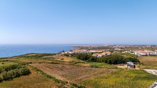 Land for sale in Peniche, Portugal — €550,000