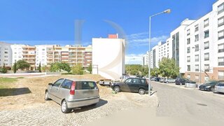 Land for sale in Almada, Portugal — €1,500,000