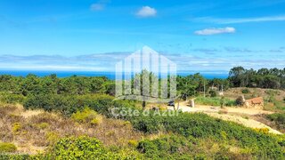 Land for sale in Sesimbra, Portugal — €650,000