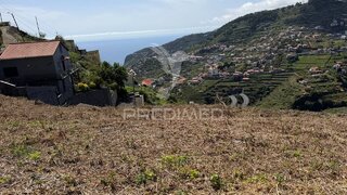 Land for sale in Ribeira Brava, Portugal — €180,000
