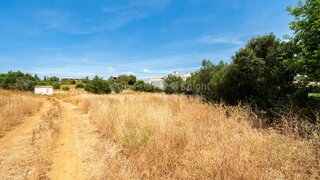 Land for sale in Portimão, Portugal — €2,500,000