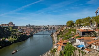 Terreno em Porto · 1764 m² · 3 160 000 €