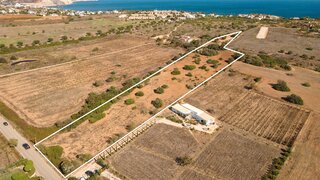 Land for sale in Lagos, Portugal — €415,000