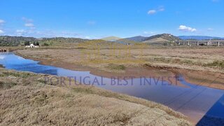 Land for sale in Portimão, Portugal — €890,000
