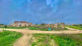 Terreno de 46 500 m² em Faro