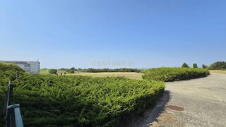 Land for sale in Almada, Portugal — €490,850