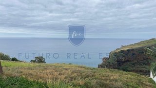 Land for sale in Calheta (Madeira), Portugal — €980,000