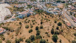 Land for sale in Portimão, Portugal — €1,800,000