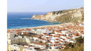 Land for sale in Nazaré, Portugal — €1,200,000