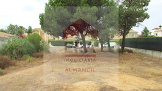 Land for sale in Loulé, Portugal — €1,975,000