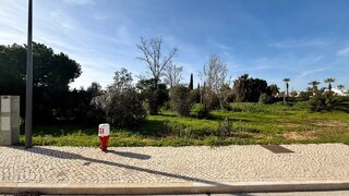 Land for sale in Loulé, Portugal — €990,000
