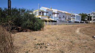 Land for sale in Vila Real de Santo António, Portugal — €800,000