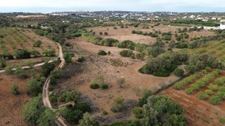 Terreno em Albufeira · 22 986 m² · 890 000 €