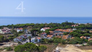 Land for sale in Almada, Portugal — €580,000