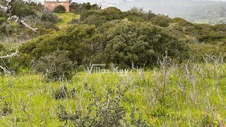 Terreno em Lagos · 27 440 m² · 860 000 €