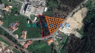 Land for sale in Marinha Grande, Portugal — €85,000