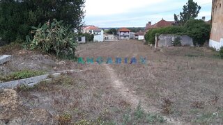 Land for sale in Leiria, Portugal — €145,000