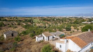 Terreno de 16 564 m² em Lagoa