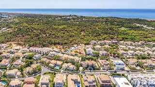 Land for sale in Loulé, Portugal — €2,775,000