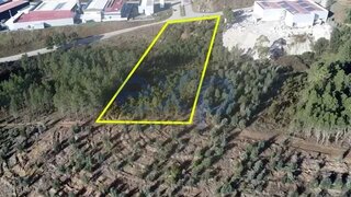 Land for sale in Murça, Portugal — €110,000