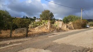 Land for sale in Faro, Portugal — €180,000