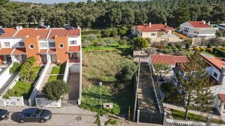 Land for sale in Sesimbra, Portugal — €119,900